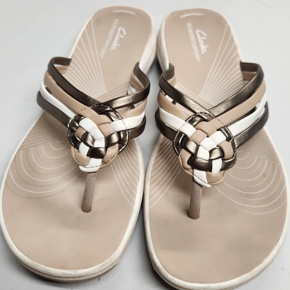 Clarks Cloudstepper Flip-flops Sandals - Women's Size 9 - Multi-color - Picture 4 of 4